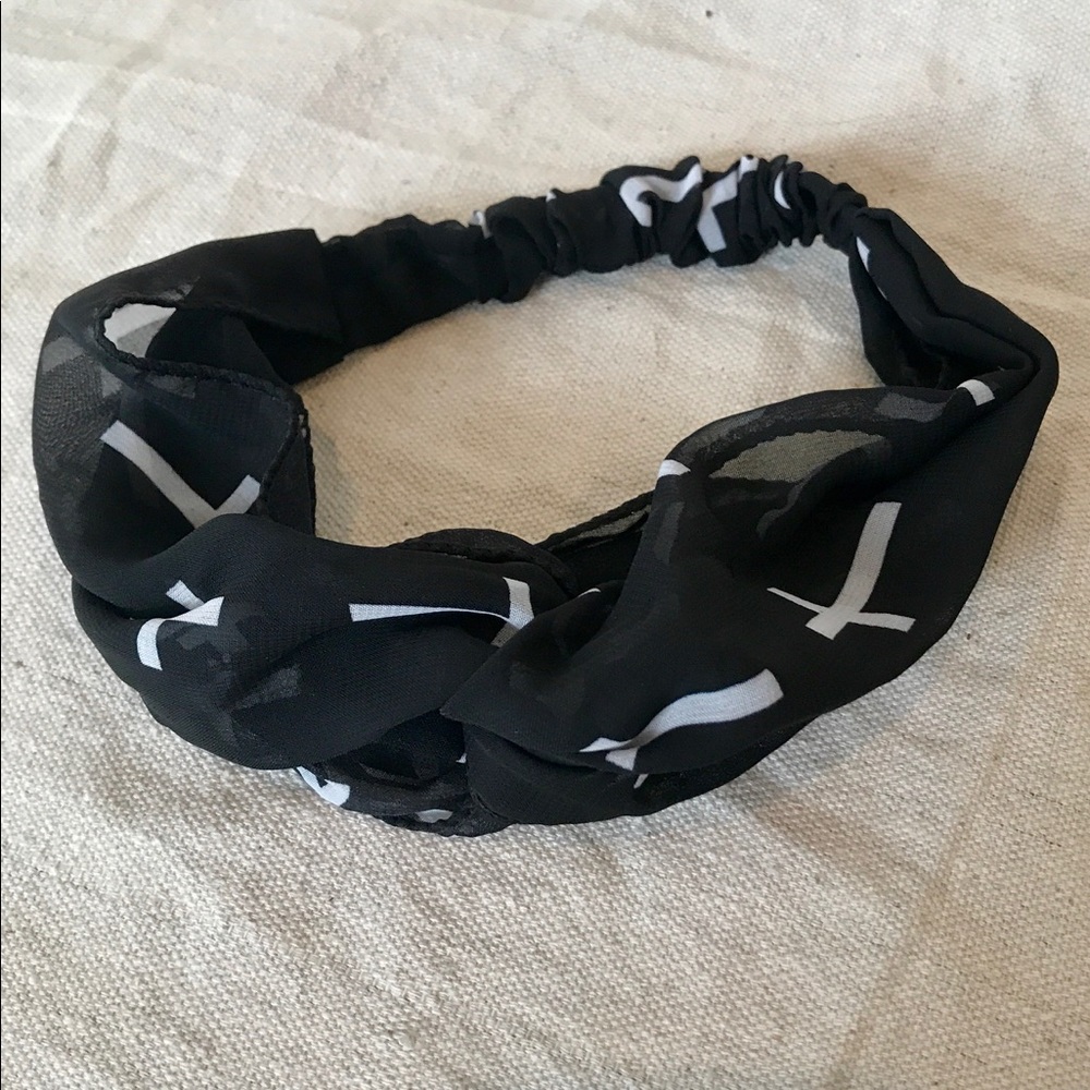 Twist-Knot Head Wrap